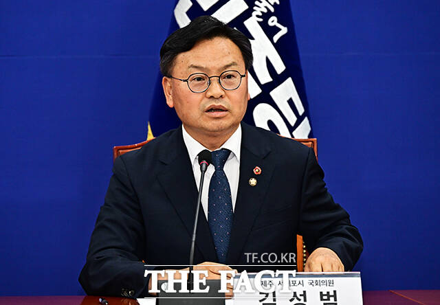 모두발언하는 김성범 더불어민주당 의원.