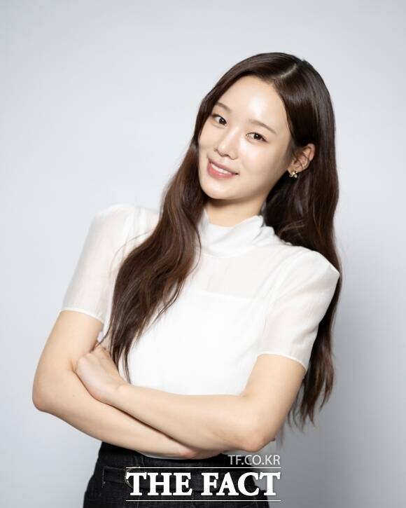 배우 김민설이 최근 서울 마포구 상암동 <더팩트> 사옥에서 MBC 일일드라마 '첫 번째 남자'와 관련된 이야기를 나눴다. /송호영 기자