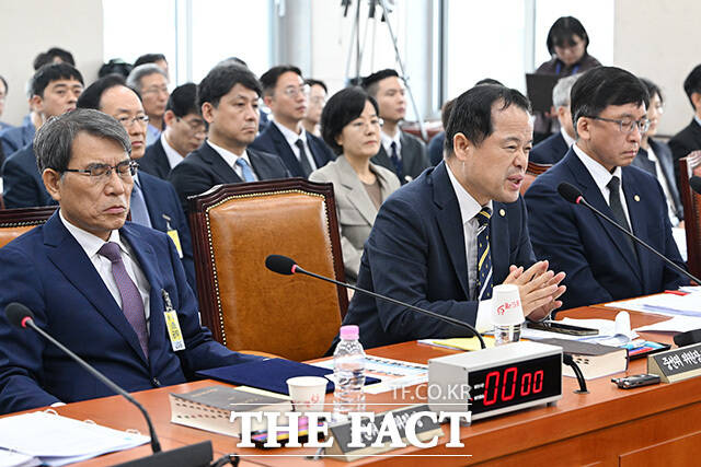 국조특위 출석한 노태악 전 중앙선거관리위원장.