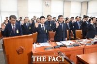  '투표용지 부족사태' 국조특위 출석한 노태악 전 선관위원장 [TF사진관]