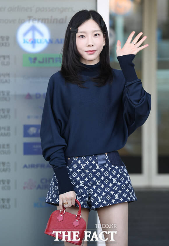 가수 태연이 가창한 리메이크 싱글 '만찬가'가 공개 직후 각종 음악 차트 상위권에 오르며 큰 인기를 얻고 있다./더팩트DB