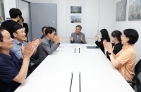  은마 찾은 김현기 강남구청장…재건축 TF 첫 현장 점검