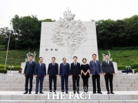  부천시의회 의장단, 현충탑 참배로 제10대 의회 공식 일정 시작