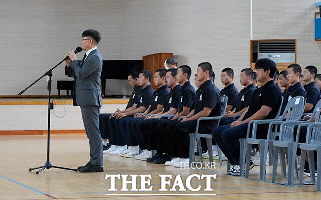 발언하는 광주제일고 교장.