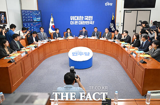 발언하는 이학영 전준위원장.