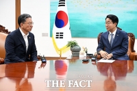  조정식 국회의장 예방하는 정성호 법무부 장관 [포토]