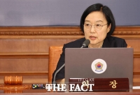  한 총리 첫 국무회의 주재 