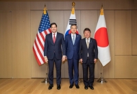  NATO서 한미일 외교장관 회의…'3국 안보·경제 협력 논의' 