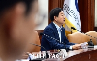  비상경제본부 회의 및 중동전쟁 대응상황 점검하는 구윤철 부총리 [TF사진관]