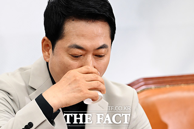 장동혁 국민의힘 대표는 9일 2차 종합특검법 개정안과 관련해