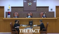  윤석열, '체포방해' 징역 7년 확정…대법 
