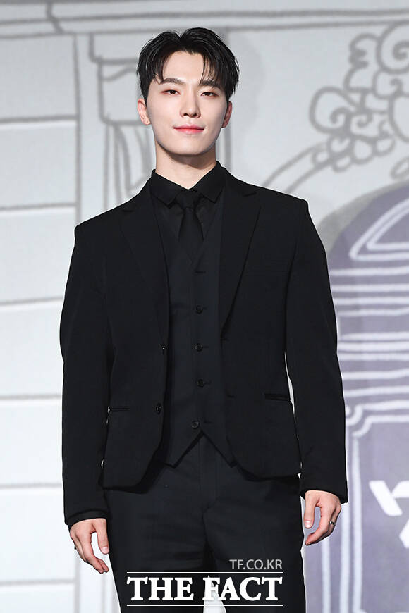 그룹 세븐틴 멤버 디노가 부캐 '피철인'으로 '전국노래자랑' 무대에 오른다. /더팩트 DB