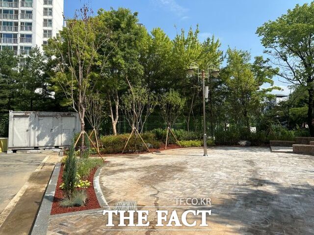 초당중에 조성된 학교숲 모습. /용인시