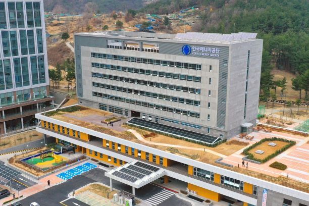 한국에너지공단은 중소·중견 집단에너지 사업자의 안전관리 역량을 강화하고, 선제적인 겨울철 안정적인 열공급 기반을 마련하기 위해 ‘2026년 집단에너지 세이프-온(이하 세이프-온) 사업)’를 추진한다고 13일 밝혔다. /한국에너지공단