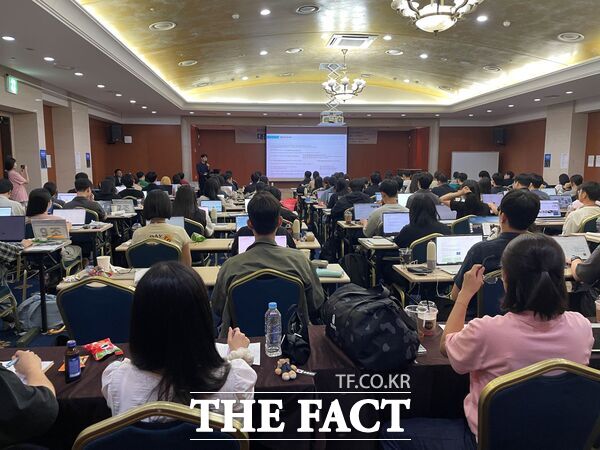 한남대학교 대학일자리플러스센터가 7월 9일부터 10일까지 이틀간 전북 부안에서 '대전권 연합 AI부트캠프'를 개최했다. /한남대학교