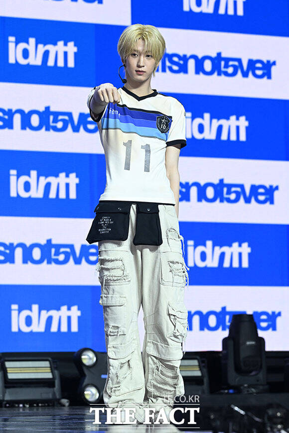 아이덴티티(idntt)의 이규혁.