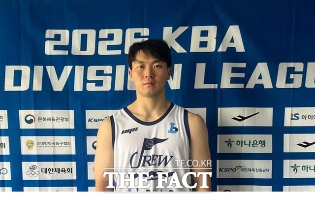 12일 서울 서대문구 연세대 체육관에서 열린 2026 KBA D3 디비전리그 6라운드에 나선 이진규(제이크루). 그는 팀에 대한 애정으로 훈련과 경기를 영상에 남긴다. /KBA