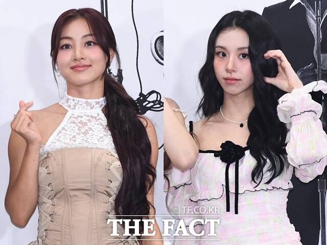 그룹 트와이스가 두 번째 재계약을 앞둔 가운데 지효(왼쪽)와 채영의 이적설이 불거졌다. /더팩트 DB