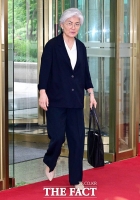  조현 장관 면담 위해 외교부 도착한 강경화 주미 대사 [포토]