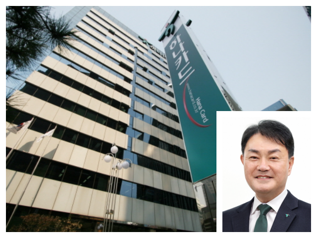 하나카드의 본업 수익기반이 연회비에서 가맹점수수료 중심으로 이동하고 있다. 성영수 사장(오른쪽 아래) 취임 이후 소비잔액이 큰 법인시장 공략에 무게를 실은 영향이다. /하나카드