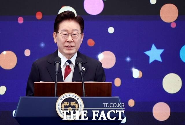 정부가 오는 23일 이재명 대통령 주재 '부동산 국민 대토론회'를 열고 공급·금융·세제 개편 방향을 논의한다. 이 자리에서 나온 의견을 종합해 조만간 발표할 부동산 정책에 반영한다는 계획이다. /뉴시스
