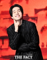  '킬러들의 쇼핑몰2' 이동욱 '부활의 기쁨...포즈로 말해요~' [TF사진관]