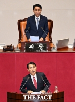  무제한토론 첫 주자로 나선 윤상현 의원 [포토]