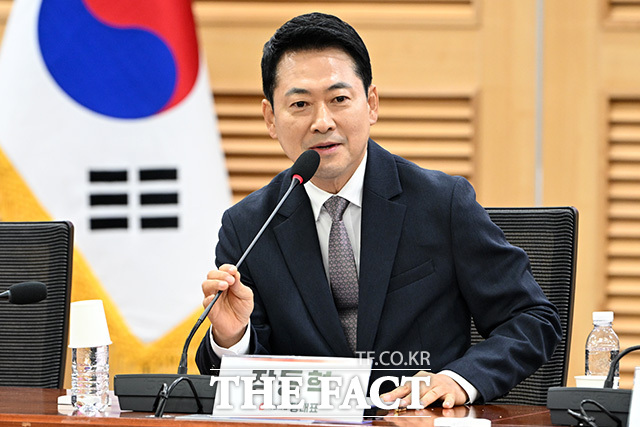 축사하는 장 대표.
