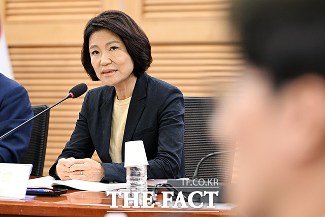 환영사 하는 이진숙 국민의힘 의원.