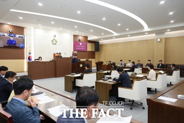 서천군의회가 20일 제344회 임시회를 진행하고 있다. /서천군의회