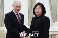  北, 중러 넘나든 광폭 외교…한미일 대 북중러 고착화 우려