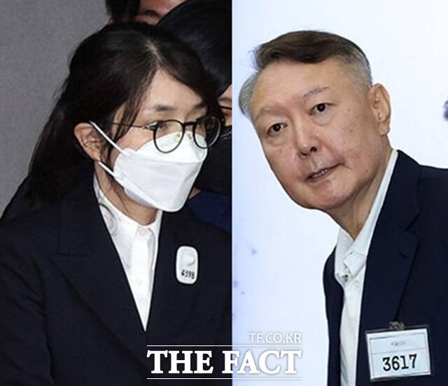 구속 상태로 재판을 받고 있는 김건희 여사(왼쪽)와 윤석열 전 대통령. /더팩트 DB