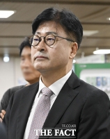  추경호 '내란중요임무종사' 혐의 공판 증인 출석하는 김종혁 전 최고위원 [포토]