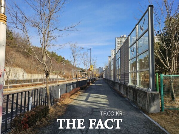대전새미래초등학교와 새미래중학교 일원의 자녀안심 그린숲 조성사업 대상지. /대전시 유성구