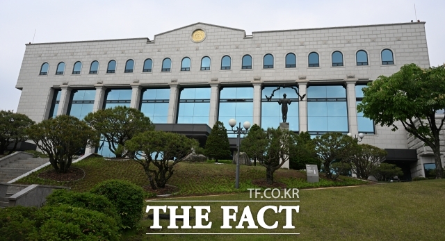 합수본은 23일 중앙선관위, 송파·강남·서초구 선관위 등을 압수수색하고 있다./더팩트 DB
