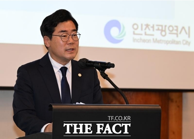 박찬대 인천시장이 23일 경원재 바이 워커힐에서 열린 2026 인천 국제기구 대표자 회의에서 인사말을 하고 있다. /인천시