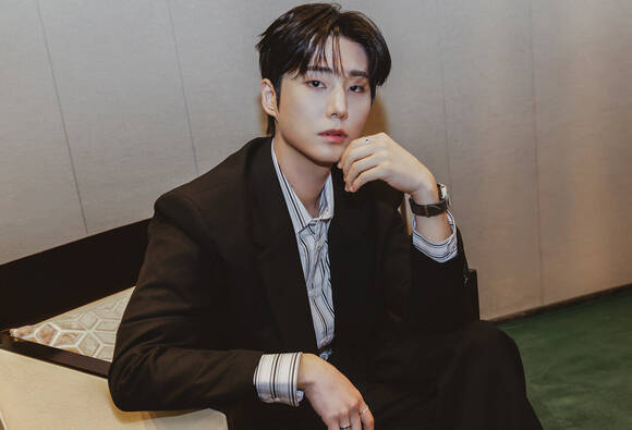 영케이는 앞으로도 변함없이 영(YOUNG)한 음악을 선보이겠다고 약속했다./JYP엔터테인먼트