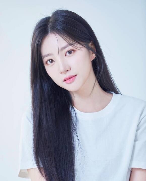 그룹 라붐 출신 해인이 린브랜딩과 최근 전속계약을 체결했다. 소속사는 해인의 경험을 존중하며 향후 폭넓을 활동을 할 수 있도록 전폭적으로 지원할 계획이다. /린브랜딩