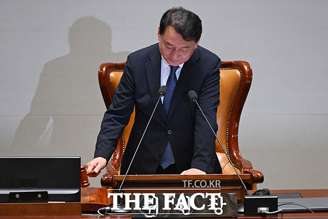 전체회의 열고 간사 선임한 예산결산특별위원회.