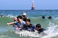  전국 폭염… '바다가 필요한 더위' [TF사진관]