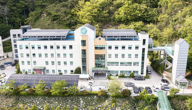 울릉군보건의료원 전경 /울릉군