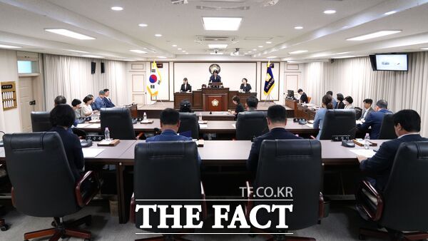 대전시 중구의회가 27일 8일간의 일정으로 열린 제274회 임시회를 폐회하며 제10대 전반기 의회의 첫 공식 의정활동을 마무리했다. 임시회 전경. /대전시 중구의회