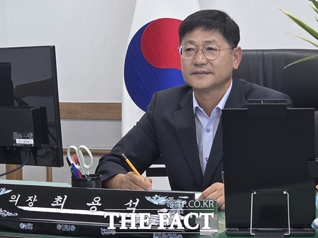 최용석 경남 사천시의회 의장 /사천=이경구 기자
