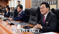  지역-맥도날드 협약식에서 인사말하는 이동석 충주시장 [포토]