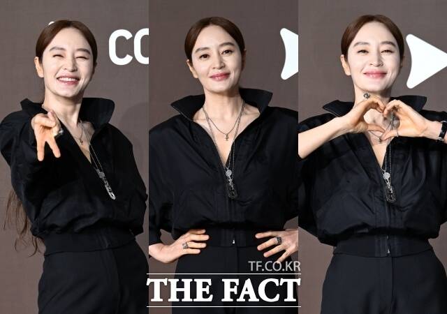 배우 김혜수가 28일 서울 중구 앰배서더 풀만 서울 호텔에서 열린 쿠팡플레이 새 시리즈 지금 불륜이 문제가 아닙니다 제작발표회에 참석해 포즈를 취하고 있다. /이새롬 기자