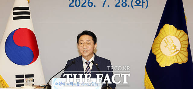 조정식 국회의장이 28일 오전 서울 여의도 국회 사랑재에서 열린 취임 첫 기자 간담회에 참석해 취재진의 질의에 답변을 하고 있다. /국회사진기자단