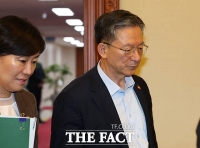  국무회의 참석하는 정성호 법무부 장관 [포토]