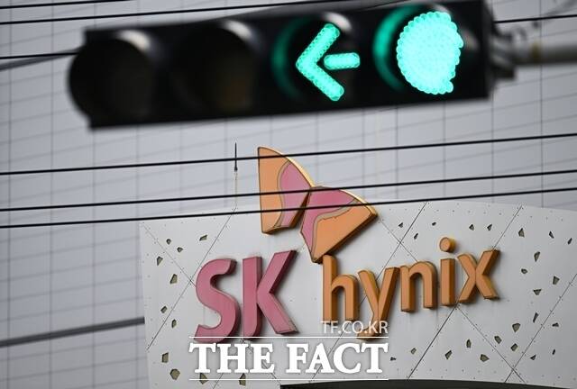 SK하이닉스는 올해 2분기 매출 79조3187억원, 영업이익 60조5426억원의 사상 최대 실적을 기록했다고 29일 밝혔다. /박헌우 기자