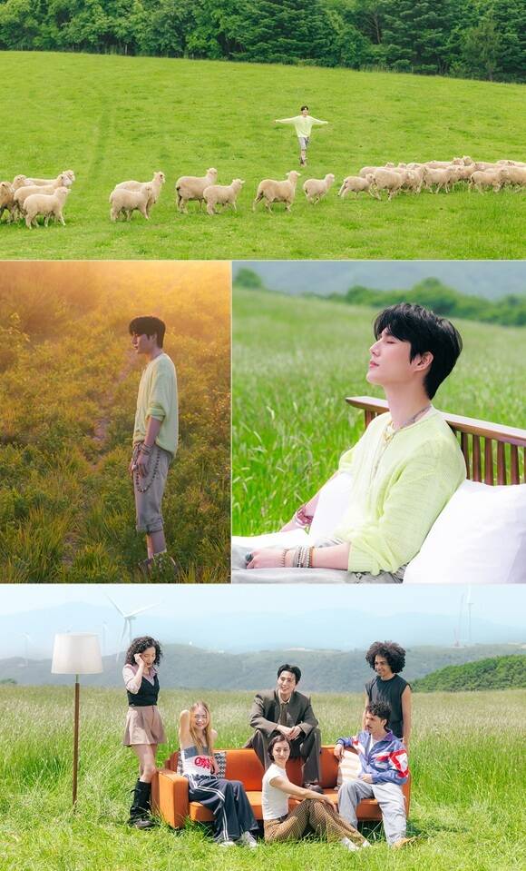 영케이는 뜨거운 호응을 보내준 팬의 성원에 보답하기 위해 29일 'Shut The Door' 뮤직비디오 비하인드 컷을 공개했다./JYP엔터테인먼트