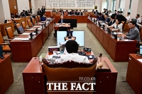  '보완수사권 폐지', 법사위 문턱 넘었다…본회의 처리 초읽기